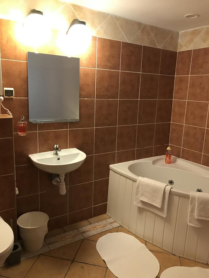 ורוצלב Hotel Villa Rezydent מראה חיצוני תמונה